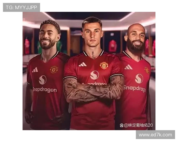 曼联中卫告急仅剩约罗海文可用 曼联中卫告急仅剩约罗海文可用